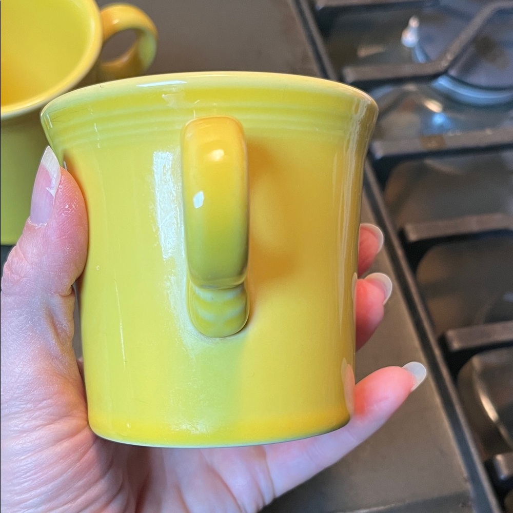 2 Vintage Fiesta Yellow Mugs - Picture 4 of 11